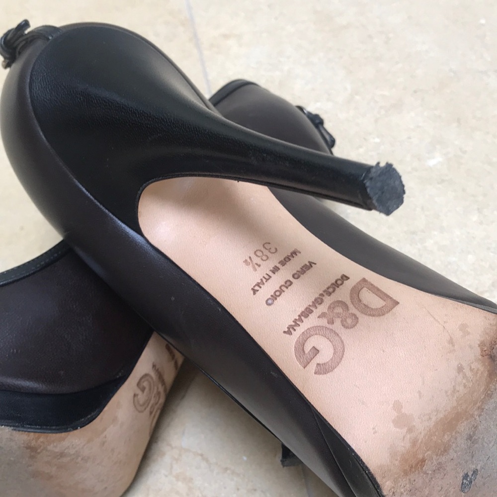 Shoes - Picture 4 of 5